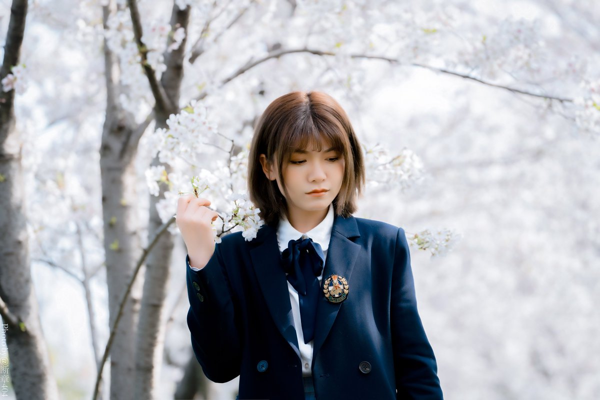 不止是只会拍私房系列
🌸樱花季
#杭州 #樱花 #写真 #日系 #日系写真 #少女写真 https://t.co/K4EzIYfWDW