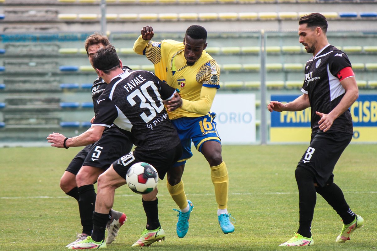 calciocesenafc's tweet photo. πΈ La photogallery di #FRMCES 2-2
β‘οΈ https://t.co/2SG8TMAC6N https://t.co/cDTssVrUKT