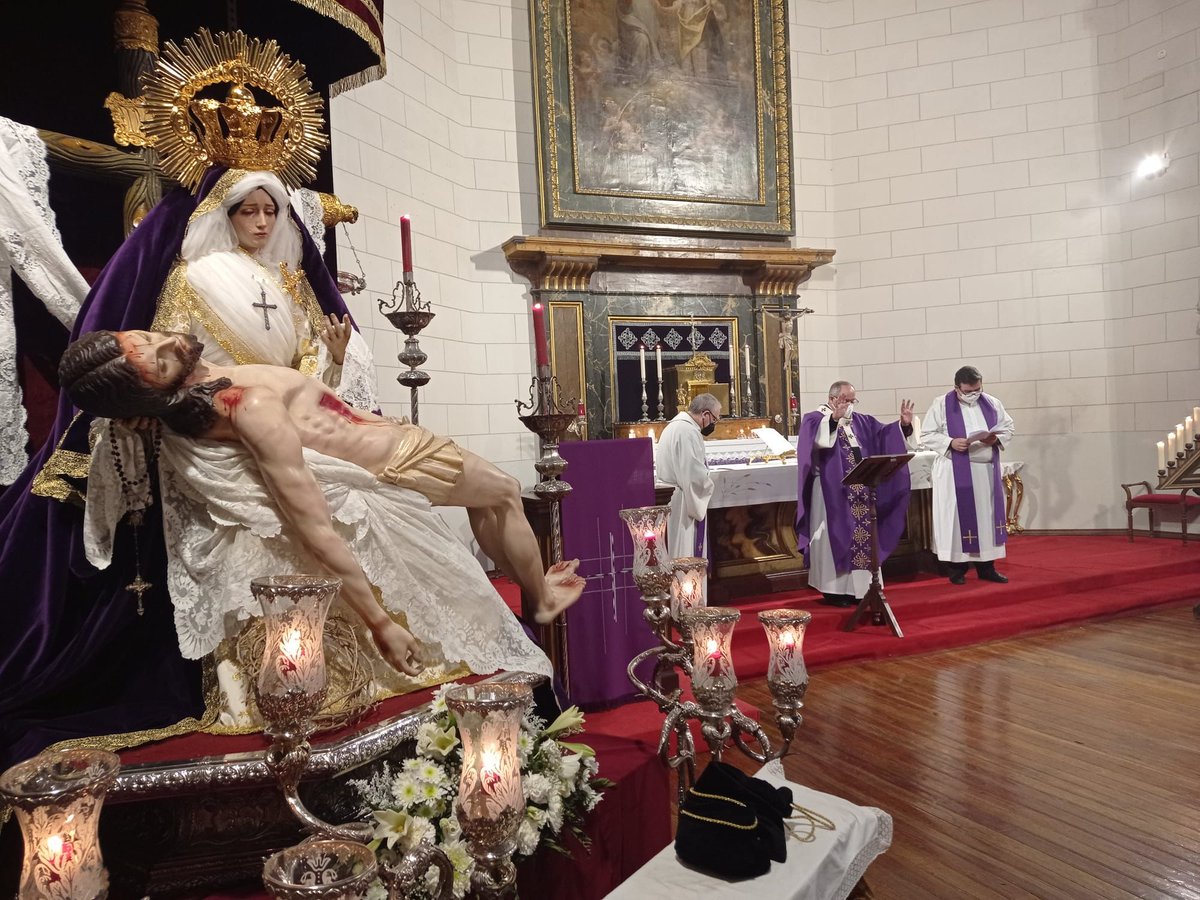 architoledo's tweet photo. Visita pastoral del @Obispofcerro en la tarde de hoy a la parroquia @mozarabeStJust #IVDomingodeCuaresma https://t.co/HKjmGsFJ4v