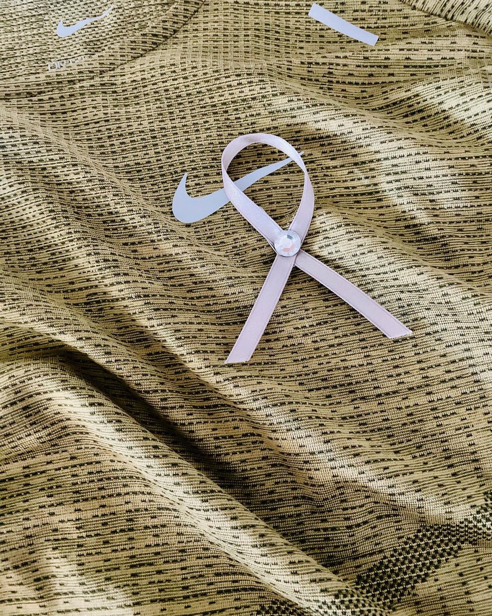 MrsDfleming's tweet photo. Running can’t solve all our problems. Running can’t hold hands that need to be held. Running can’t give a hug.
Runners can though. And that gives us hope. Grateful for everyone’s donations. Diolch 🕊 https://t.co/CZAiQJ23Oc @MaestegSchool #mindfulendurance https://t.co/eai4Ub8LNb