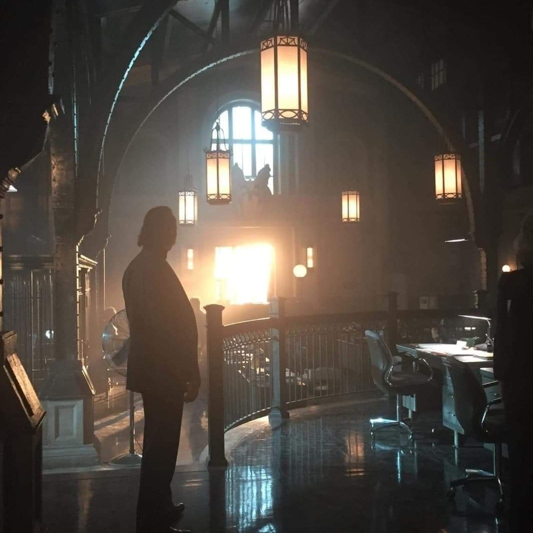 FrankModicaJr's tweet photo. My last day on the set of Gotham at Steiner Studios just prior to the series finale.I was a GCPD Detective for 3 seasons.I miss my friends there. It was such an awesome set.TY Denise Crisci for taking this candid shot of me standing there for the last time
#gotham #frankmodica https://t.co/VqsVdmfVNP
