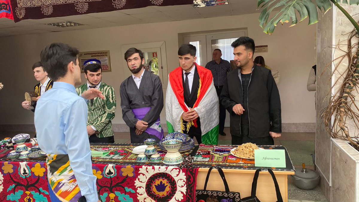 TajikUnity's tweet image. The gathering of Tajiks from Tajikistan, Kyrgyzstan, Afghanistan, Russia &amp;amp; Uzbekistan for the occasion of Navrūz 💚