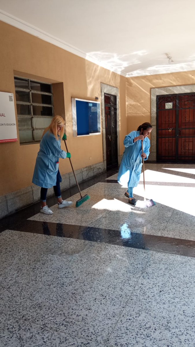 MOUFoula's tweet photo. Ayer, 26/03/2022 tuvimos una maravillosa jornada de limpieza en nuestra FOULA. Gracias a todos aquellos que colaboraron con este trabajo. Seguimos💪🤘 https://t.co/irKJviHIhv
