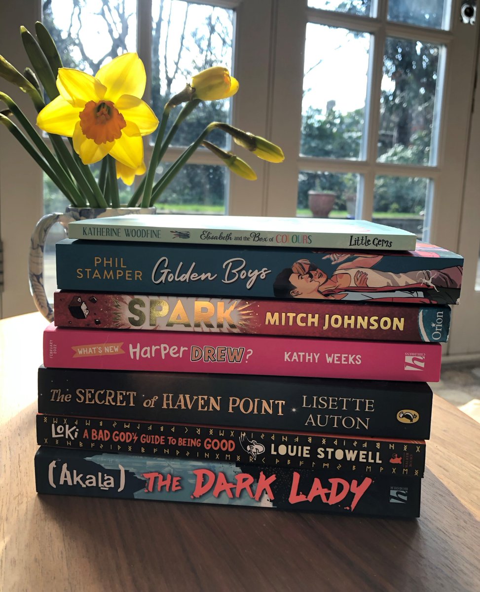 lovereadingkids's tweet photo. Spring has finally sprung! Why not celebrate with our March #TheKidsBookBox πΌ
@followtheyellow @rebecca_cobb @stampepk @MitchAuthor @Kathyweeks1977 @Bitskoff @lisette_auton @Louiestowell @akalamusic
Either order a gift box or subscription box now!
https://t.co/PSrPxGwS4n https://t.co/ZVuuDkXVAv