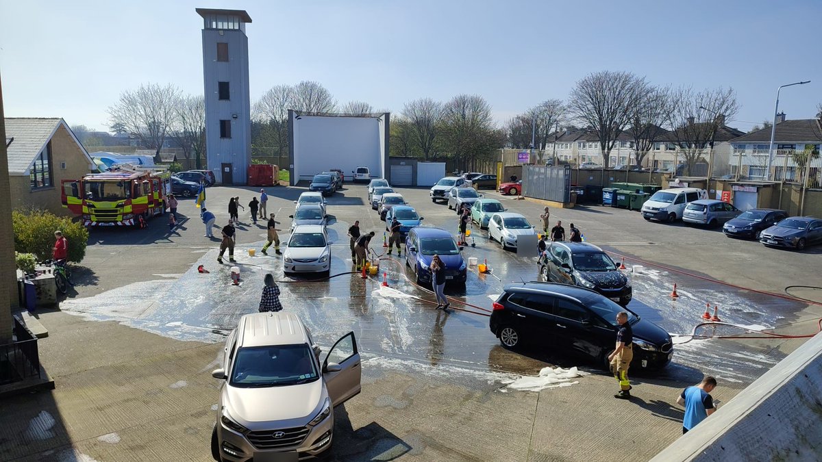 DubFireBrigade's tweet photo. 90 minutes left for our charity car wash in Kilbarrack Fire Station.

Have your mammy's car washed for #MothersDay and enjoy a free coffee. 

All donations go to the Ukraine Crisis Appeal. https://t.co/FzjUSoSokU