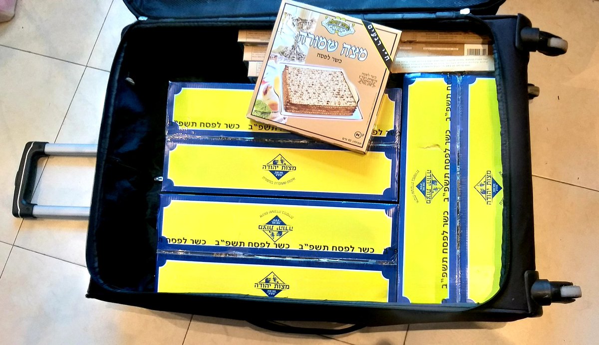 jonathangoldsch's tweet photo. Suitcase full of freedom.
#chagsameach
#rabbilife https://t.co/q8XtoxcGup