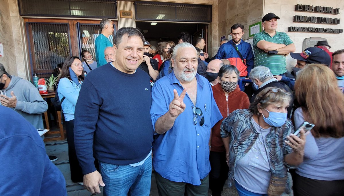 ManinoIriart's tweet photo. Elecciones en el PJ de Gral. Pueyrredon
Ya se acercaron a votar 1200 compañeras y compañeros
Hoy se vota PERONISMO
#Lista45 ✌ https://t.co/nIPhIuAznm