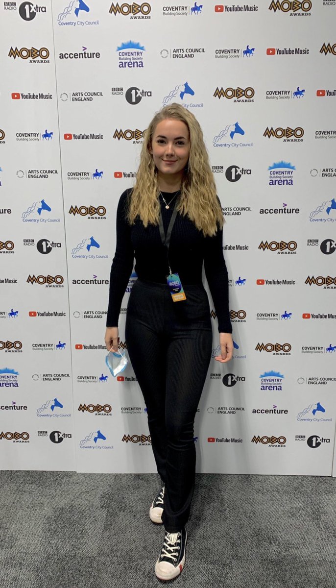 NeilGriffiths_'s tweet image. My daughter @journomaddy starts her first shift as a broadcast assistant @BBCCWR today. #prouddad #studentvibes #bethebestyoucanbe