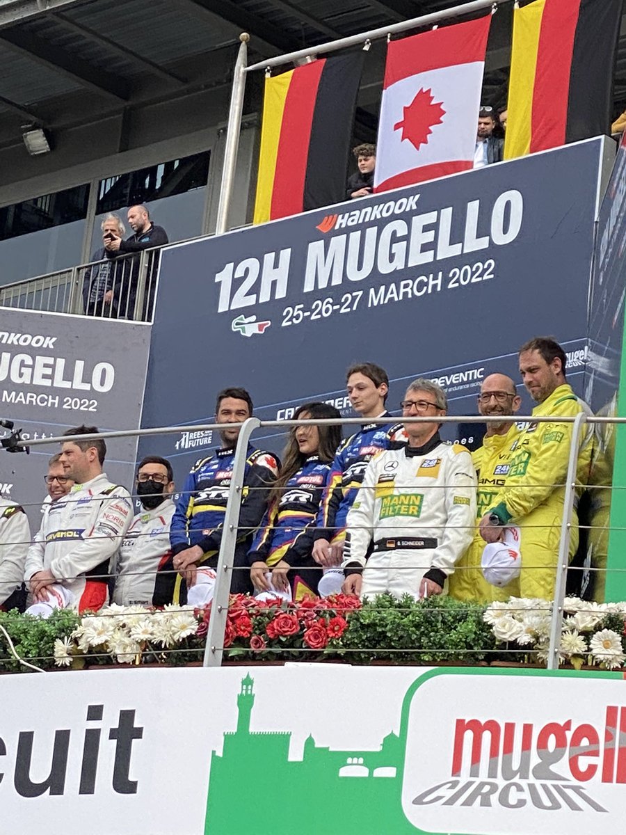 Way to go <a href="/stracing_team/">samanthatanracing</a>. Go girl!! Go Team!! Loved seeing the Canadian flag.