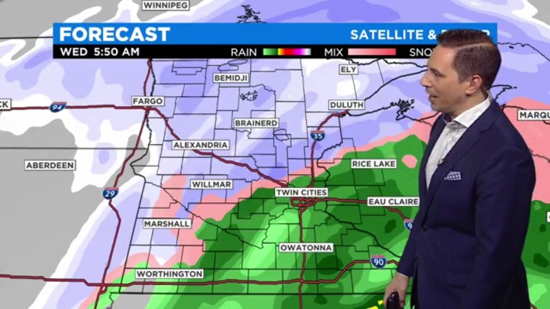RT @WCCO: Minnesota Weather: Sloppy Spring Storm Could Bring Plowable Snow To Minnesota https://t.co/p8Plqq8y4I https://t.co/BCKocPsDgQ