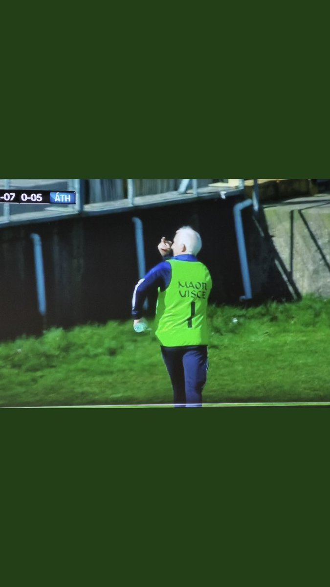 Barry Farrelly tweet media