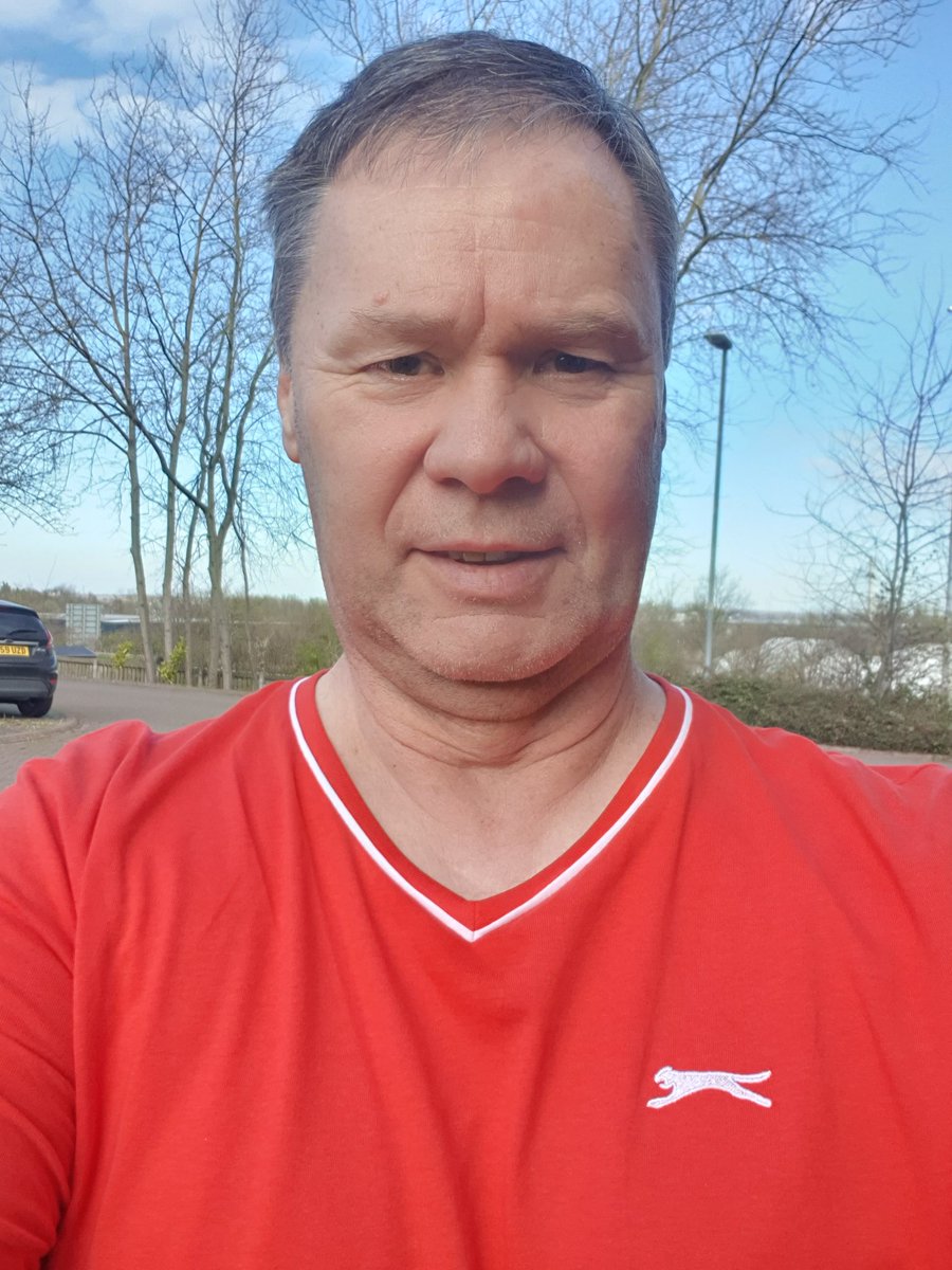 isright's tweet photo. #SundayRecoveryRun - easy pace: well done to Hilary & Tanya (5km+), Lisa (4km+) and Kirsty & myself (2.5km+) for running on a warm morning 14c - a bit sweaty afterwards. #VirtualCoach #teacher5aday #RunBuddies #RunStreak #WeRunAgain https://t.co/eGKKfFB85b