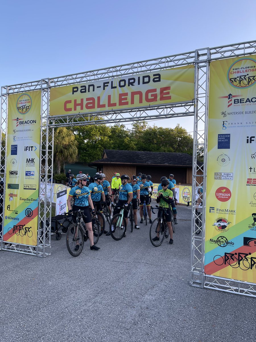 PatrickHwuMD's tweet image. Seeing off the 2022 @PanFLChallenge Cancer Ride cyclists this morning — it’s the first year the ride includes Tampa as a starting point. Proceeds from the annual ride support cancer prevention research @MoffittNews! Thanks to all of the cyclists for supporting this worthy cause.