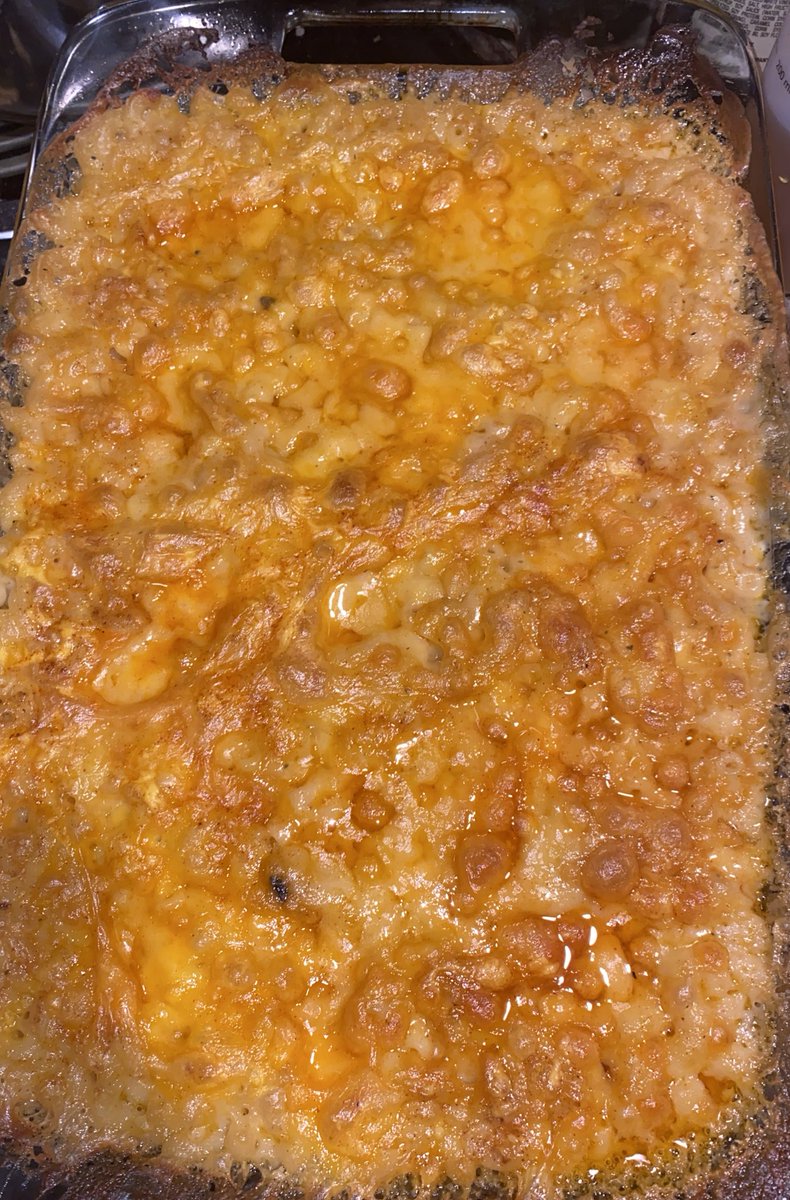 candyss_land's tweet photo. From this, to that 😭. How unlucky that my ass dropped the damn vegan Mac on the day of my proposal 😵‍💫 https://t.co/HrL4I8cE9d