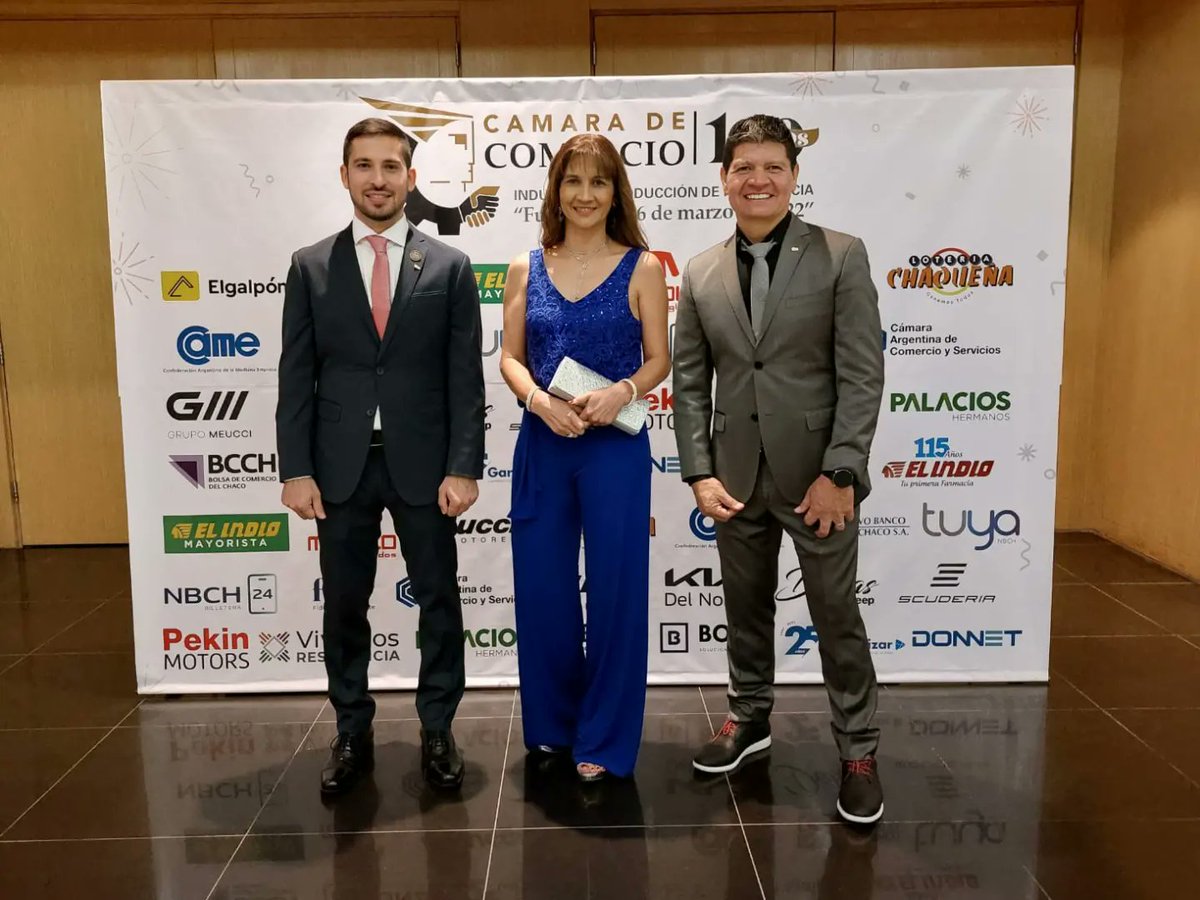 fechacochaco's tweet photo. #100AñosCCRes | Compartimos una noche llena de emociones, recuerdos, música y baile junto a la Cámara de Comercio de Resistencia en el marco de su celebración por su centésimo aniversario.
.
.
#EventosCCRes #CámaraResistencia
#NocheDeLosEmpresarios https://t.co/etkS2Wjdqr