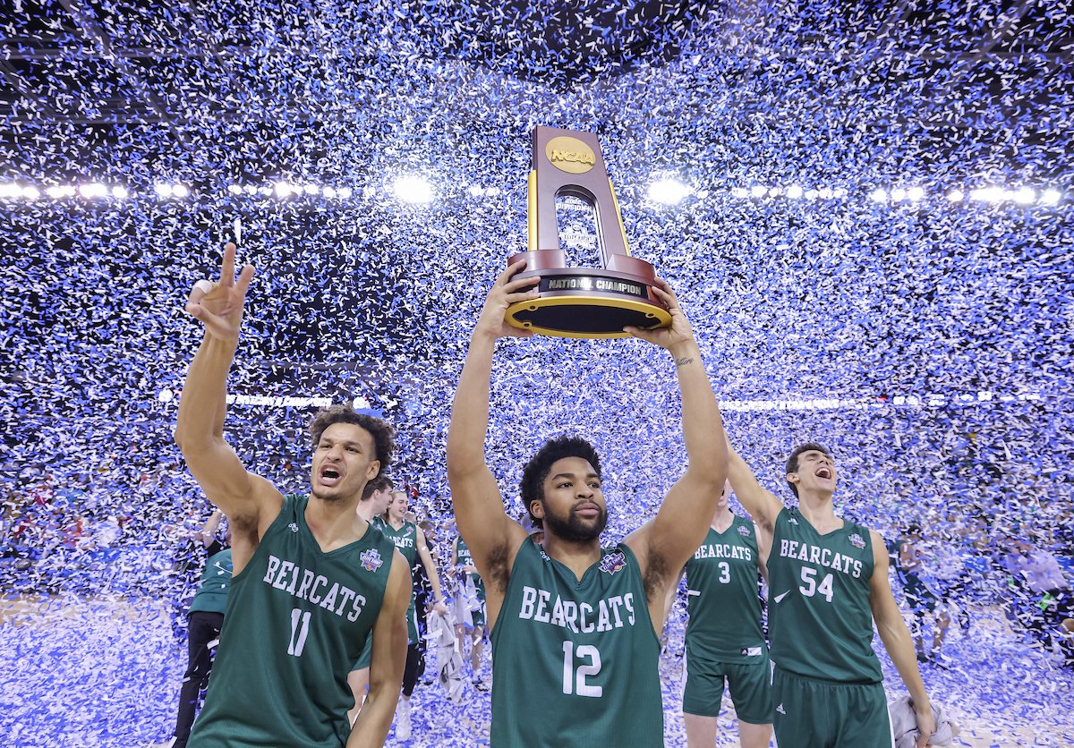 NCAADII's tweet image. 👑👑👑👑

ICYMI: The Northwest Missouri State Bearcats are the kings of #D2MBB for the fourth time in five years: on.ncaa.com/22D2MBBsp.