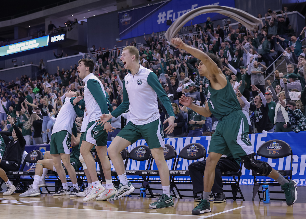 NCAADII's tweet image. 👑👑👑👑

ICYMI: The Northwest Missouri State Bearcats are the kings of #D2MBB for the fourth time in five years: on.ncaa.com/22D2MBBsp.