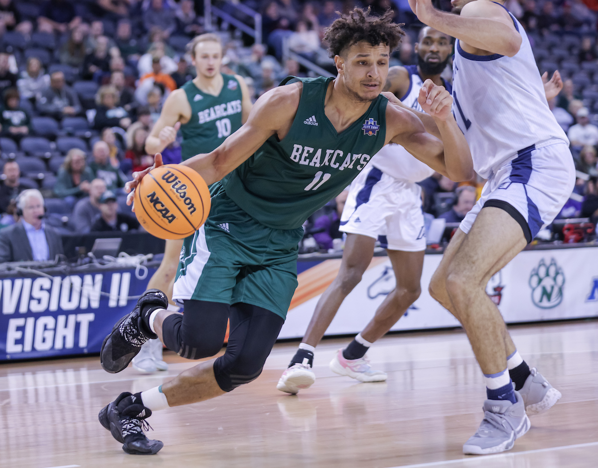 NCAADII's tweet image. 👑👑👑👑

ICYMI: The Northwest Missouri State Bearcats are the kings of #D2MBB for the fourth time in five years: on.ncaa.com/22D2MBBsp.