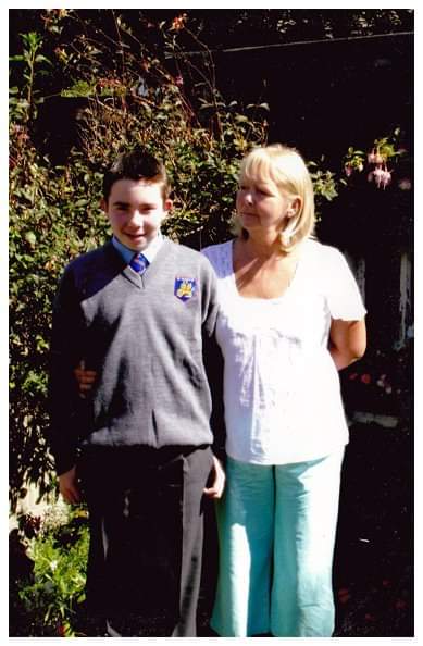 A blast from the past for the day that's in it! 💖