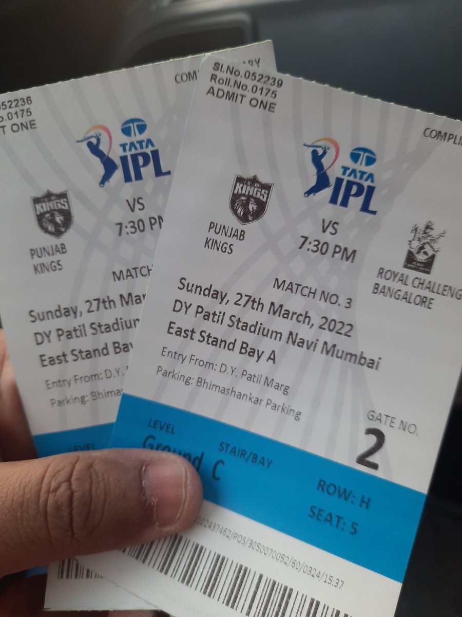 vivekthebaria's tweet photo. #IPL #KXIPvsRCB https://t.co/KBjxcu3RPT