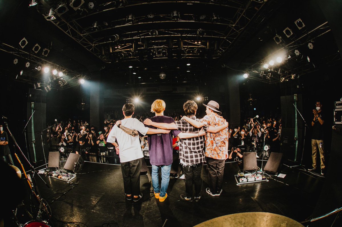 dsc_20200531's tweet photo. 18年ぶりのステージ
ありがとうございました
細かいことは色々あるけど
ハッピーな一日でした
追加公演の新宿LOFTも楽しんでもらえたら幸いです

photo @nekozephoto https://t.co/ghRBhyYC56