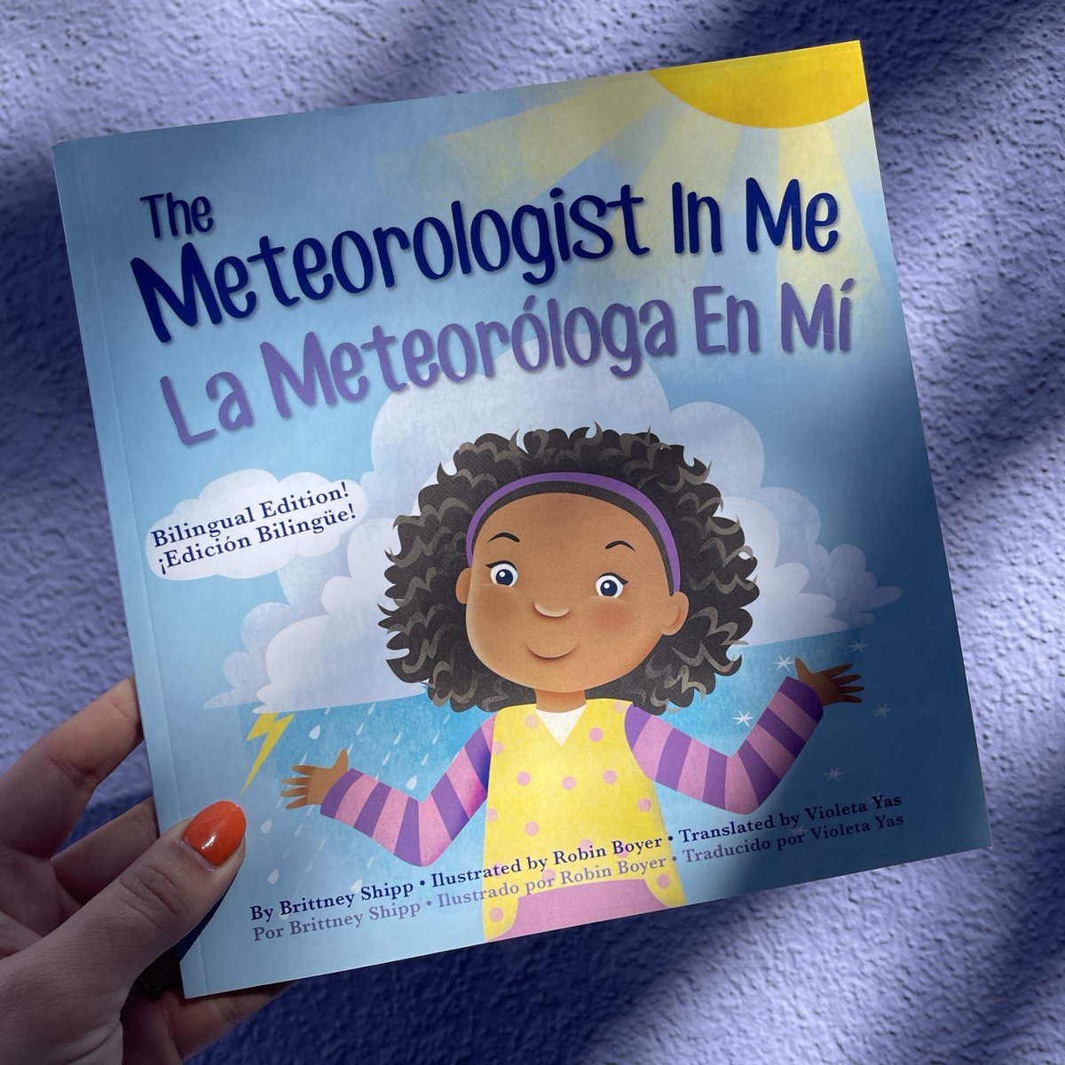 fwmsh's tweet photo. Today at 12:30 PM, join us for our next Bilingual Storytime! Listen to “The Meteorologist in Me / La Meteoróloga en Mí” by Brittney Shipp and then enjoy a short demonstration or discussion related to the main concepts of the book.

#storytime #bilingual #fwmsh #fwmuseum https://t.co/elU0GXwhIi