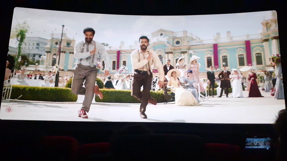 SfcNellai's tweet photo. @RamCinemas in #RRRMovie @TrendsRamCharan #Housefullshows Dolby Atmos &amp; 3D semmaa Worthyy 💥💥💥💥 https://t.co/6GxNYDjoRH