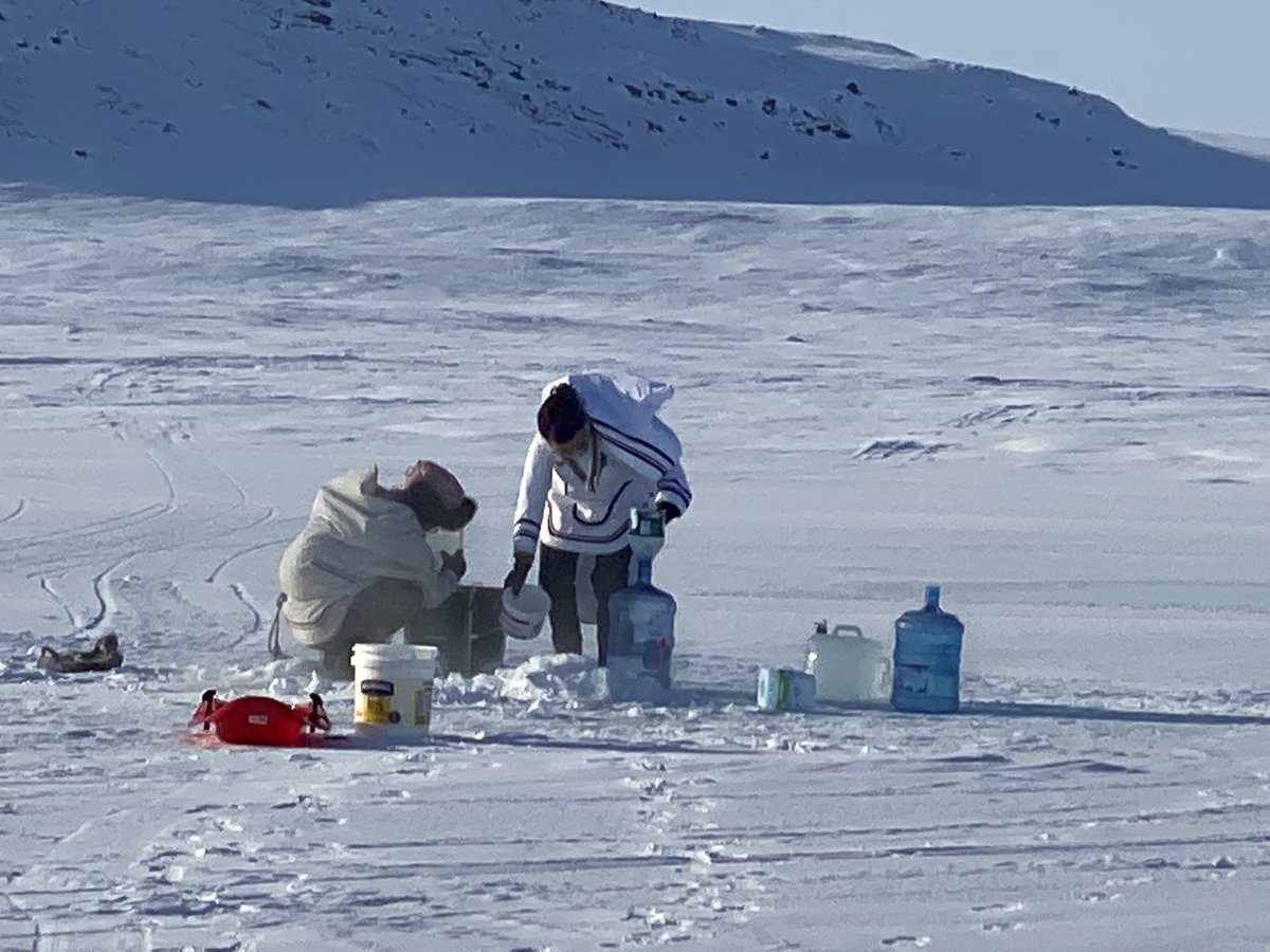 enowdluk's tweet photo. Last month February 19, 2022.  My bestie and I #fetched #riverwater and these 2 ladies showed up, with their babies on their back fetching water as well, #amaartut #ᐊᒫᕐᑐᑦ #ᐃᒥᕐᑕᖅᑐᑦ  ᐊᒫᕐᑐᑎᑦ #Iqaluit isn’t this #Beautiful #Photo😘 #Nunavut https://t.co/BAPF8U8uoV