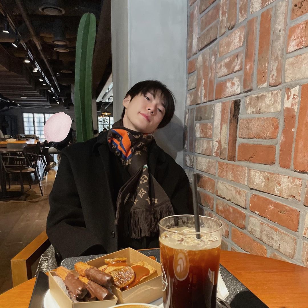 도영 @.@ tweet media