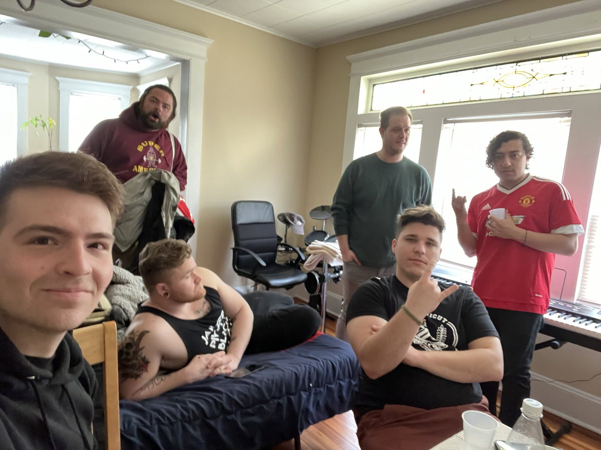 Goalkeeper tweet media