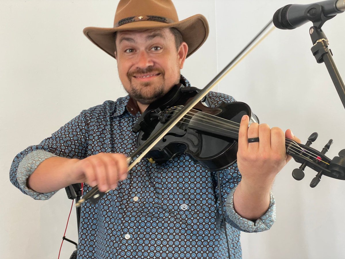 Storytellers_LA's tweet photo. Performing #DeadGrass music at a private party in #DanaPoint was a wonderful way to spend a Saturday afternoon! Thank you Kara for inviting us to celebrate Matt's birthday with you and your fine and #fun #family and #friends. #OC #bluegrass #jamgrass
https://t.co/sKylh9RY7I https://t.co/BHGHB29Uso