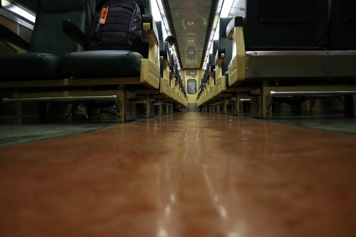 Huang_910209's tweet photo. 2022.03.27
さようなら復興號
691次復興號
#台湾鉄道 #鉄道写真 #Canon #EOS90D #鉄道 #復興號 https://t.co/HnI3e7d4lA