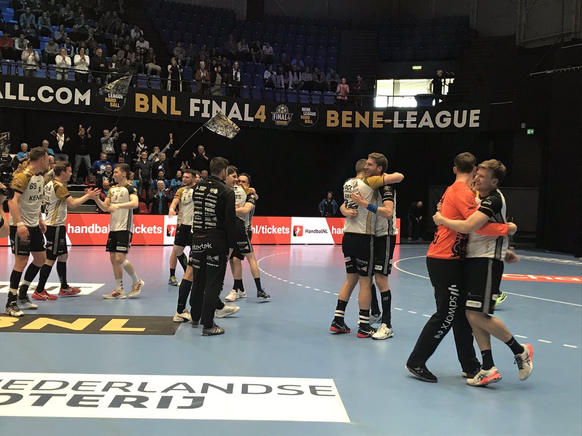 LimburgLIONS's tweet photo. 22-29 winst! #BOCLIO #Final4 https://t.co/5NfyPwGmoI