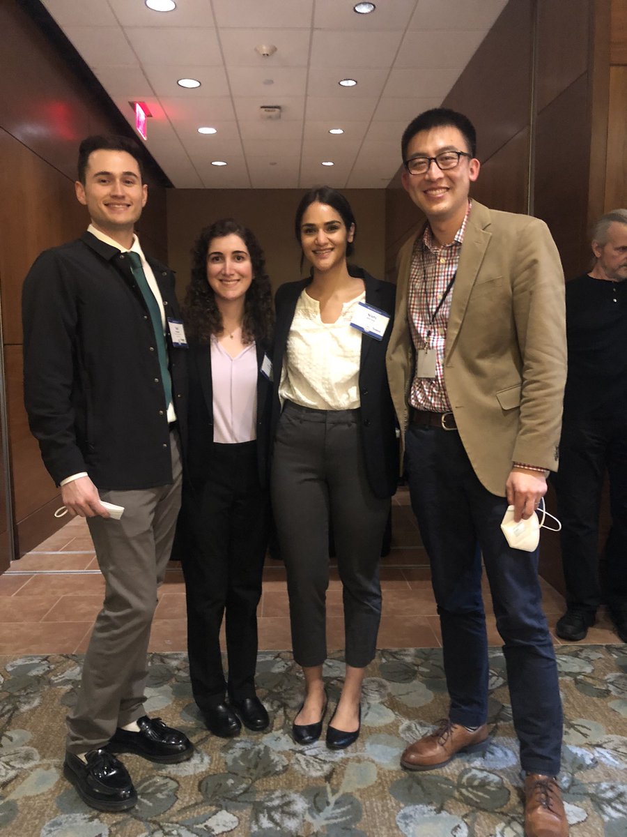 DrStevenTChen's tweet photo. 📸or it didn’t happen, right??

So fun getting to hangout at #AAD2022 with my research team! 

Big thanks to @MariaAsdourian, @tjacoby7, and @nishi_shah_ for all that you do for our work together! https://t.co/NyzhsrsUy2