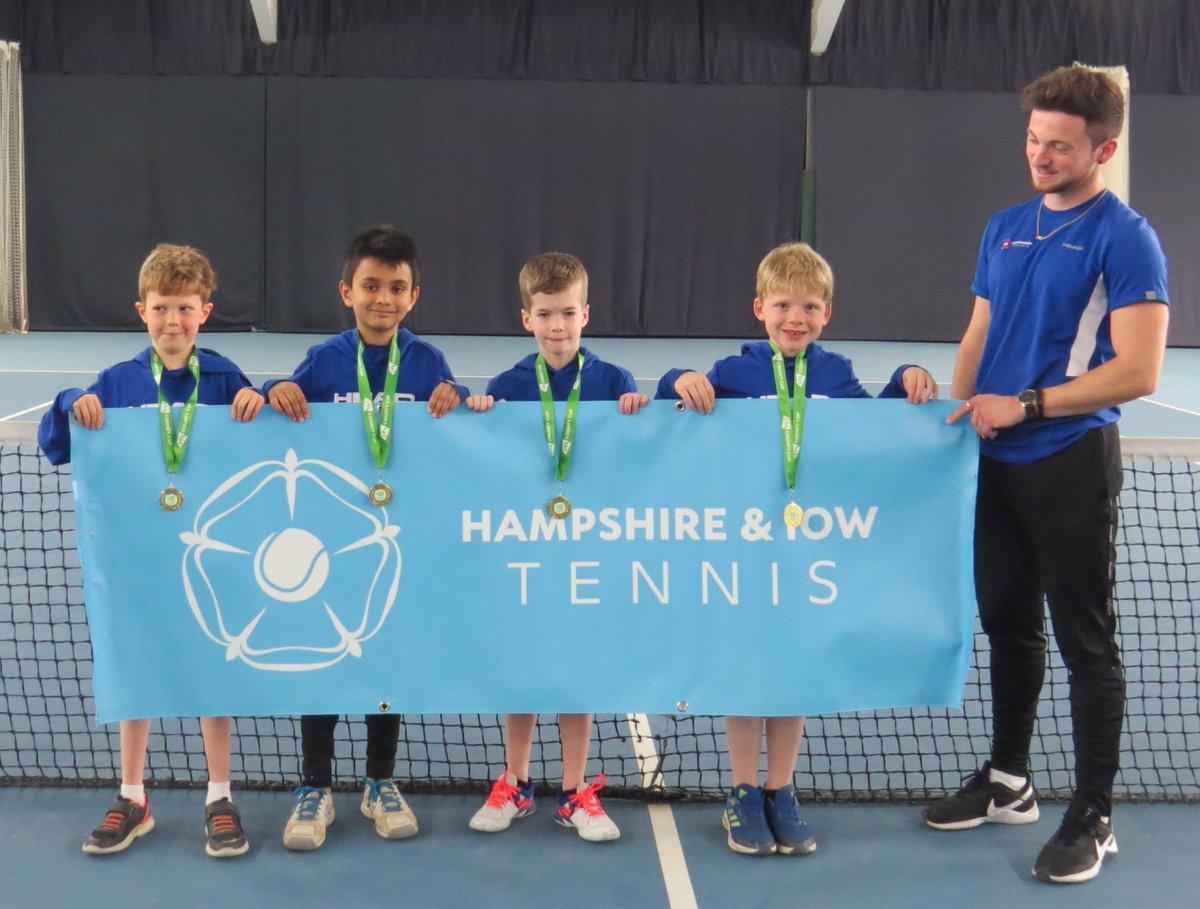 HantsIOWTennis's tweet photo. Congratulations to our 8U Boys and Girls #CountyCup teams - winners of Group G at David Lloyd Southampton @AndoverTennis @Aldershot_TC @_EliteTennis  @PTA_Tennis @TeamWinchTennis https://t.co/k65nb8uqM1