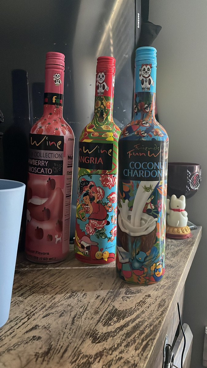 <a href="/migparedesart/">Miguel Paredes</a>