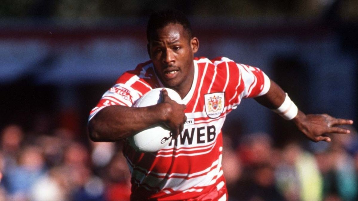 Happy birthday to Ellery Hanley! 