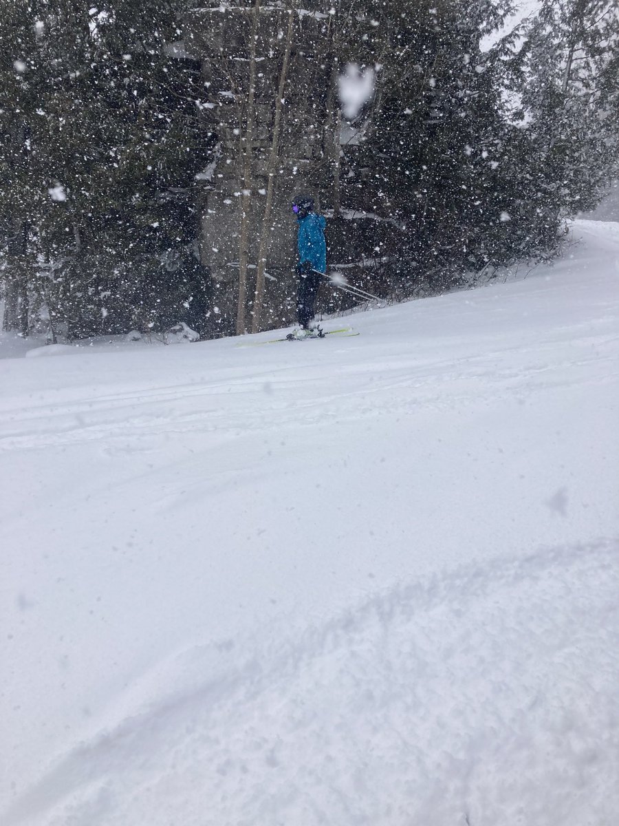 Making fresh tracks Mar27th ⁦<a href="/ian_d_mcdonald/">Ian McDonald</a>⁩ ⁦<a href="/t_deryk/">Taylor deRyk</a>⁩