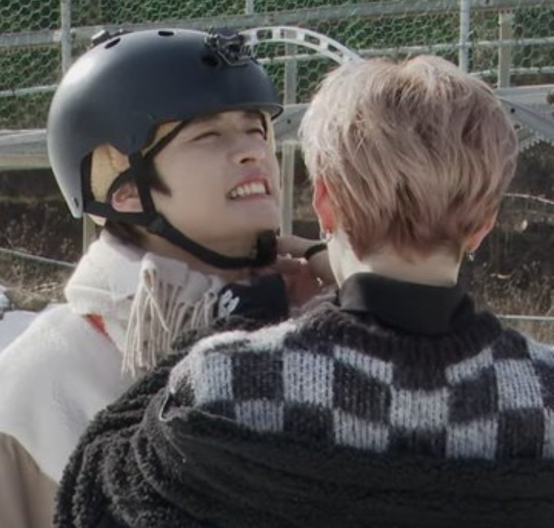 Hanielino's tweet photo. Leeknow's only hyung and bangchan's last stray kid.... https://t.co/8vwnOspke3