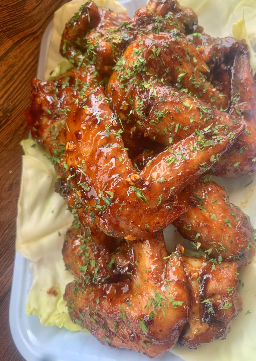 SisiSimifoodies's tweet photo. This coming new week!The best thing you could do for yourself 🤭is to buy your food from our kitchen😊and I assure you, you will always want to come back to have more 🤝

Patronize @Simifoodies this week. Send a Dm /Click link on Bio,we deliver anywhere in Lagos https://t.co/4LCTkY87Lo