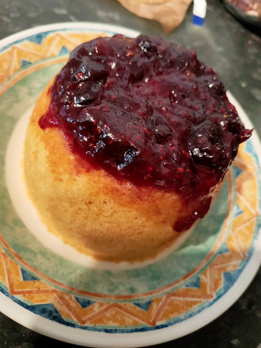 BridieTonge's tweet photo. Steamed jam pudding in memory of me mam. Happy mother's Day #jamsteamedpudding #happymothersday #steamedspongepudding https://t.co/8ywDukbS9C