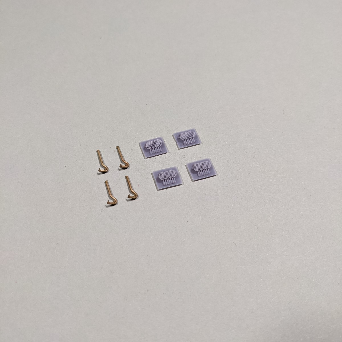 proto87_'s tweet photo. Endlich wieder lieferbar: Meine Rangiertritte im Maßstab 1/87 für 26,4 m-Wagen mit durchbrochenen Trittrosten! 😀 Die Trittroste sind jetzt als #3D-Druckteil ausgeführt, damit sind keine Lötarbeiten mehr notwendig. #1zu87 #3D #Modellbahn #Modellbau
https://t.co/Ueuw5JQW4B https://t.co/BBIa5g2oi5