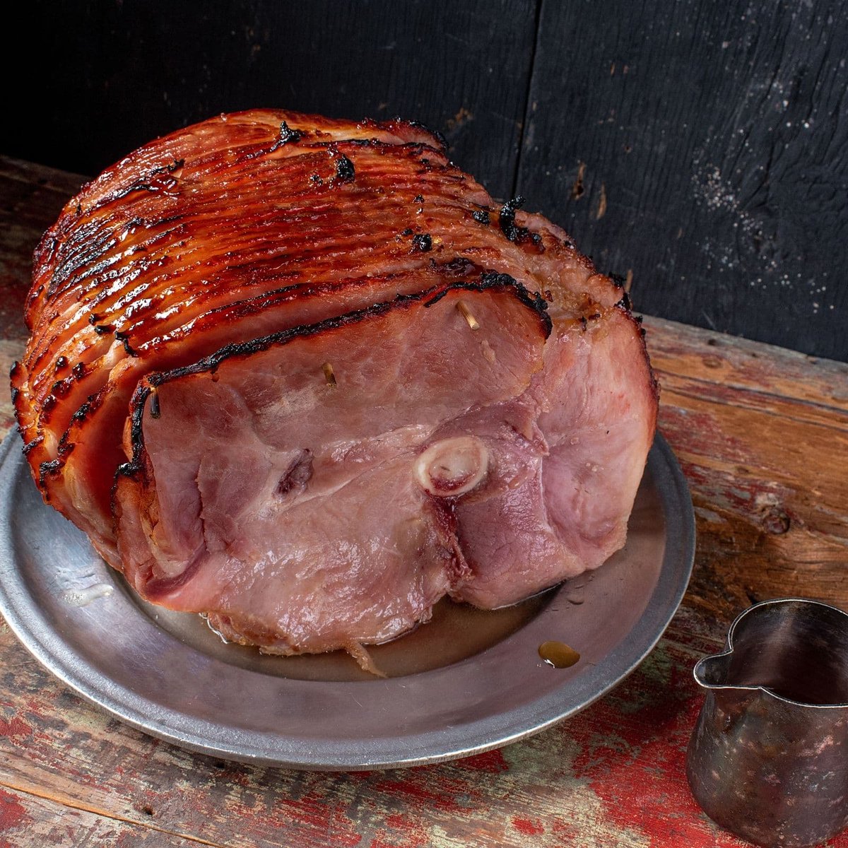 Ginger Ale Brown Sugar Ham {3 Ingredient Ham Glaze} dlvr.it/SMSdcm