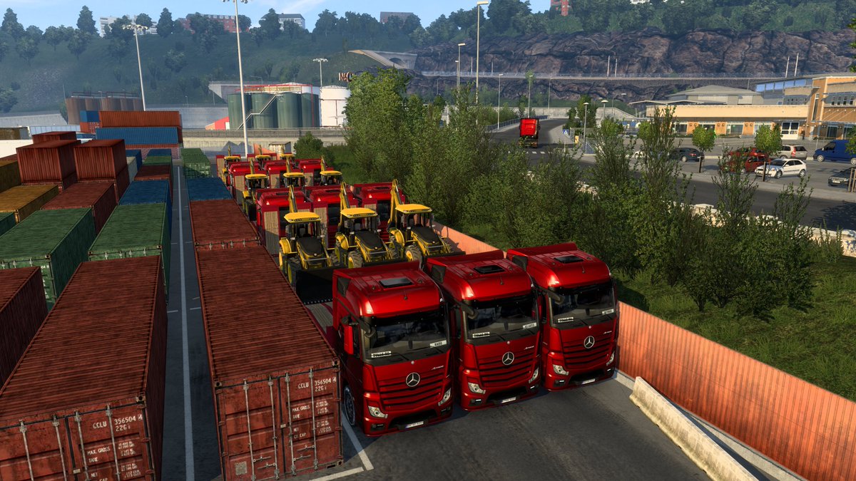cml_logistik's tweet photo. Heute waren wir zu Gast beim März Konvoi der @rsl_gmbh an dieser Stelle nochmals vielen Dank für die Einladung.

#chrismaximuslogistik #ets2 #eurotrucksimulator2 #scs #scssoftware #truckersmp #bestcommunityever https://t.co/Vps7BXpxo4