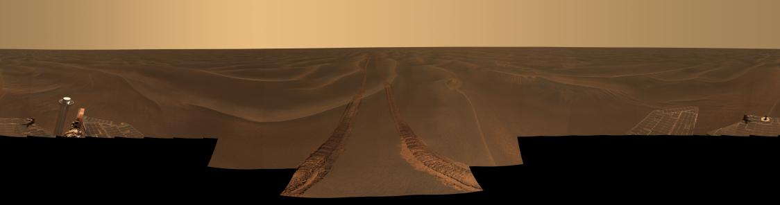 yootangi's tweet photo. - Yeseo's "DESOLATE MARS: RUB AL KHALI" https://t.co/KgHVG0b8Es