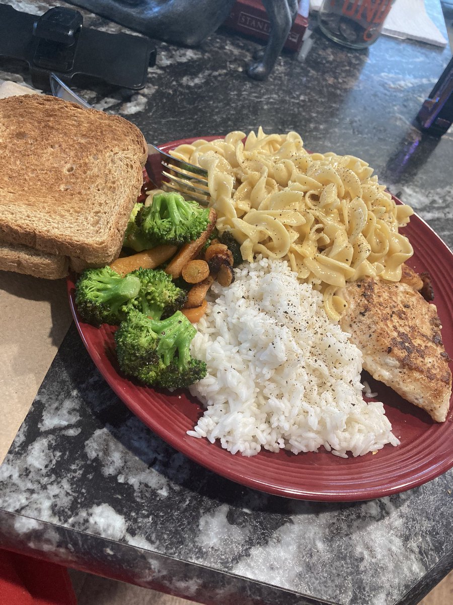 TylerDaNative's tweet image. Did not know I could make something like this 😅 #singlelife #Cooking #AnxietyRelief #depression #MentalHealthMatters #NativeAmerican #Oklahoma #Loveyourself