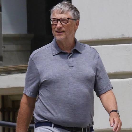 Keto_Dude's tweet photo. Bill Gates eats Beyond Meat.
Shawn Baker eats Steak and Eggs.

Choose carefully who you're going to take Health Advice from. https://t.co/8Uv4LlqvQ9