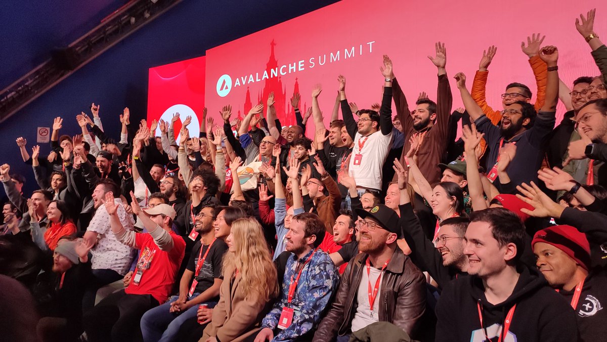 👑 Delighted to announce the winners of the @avalancheavax Summit | Hackathon powered by <a href="/encodeclub/">Encode Club</a> 

CONGRATULATIONS TO ALL THE WINNERS! 🎉🥳🔺

Further details to be announced soon.