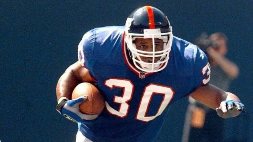 Canolulzz's tweet photo. One of my all time favorite #Giants #CharlesWay loved watching him play https://t.co/DRTKcAOKtx