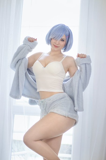 What makes you truly happy lately?   Today I started crafting again and it made me remember how happy